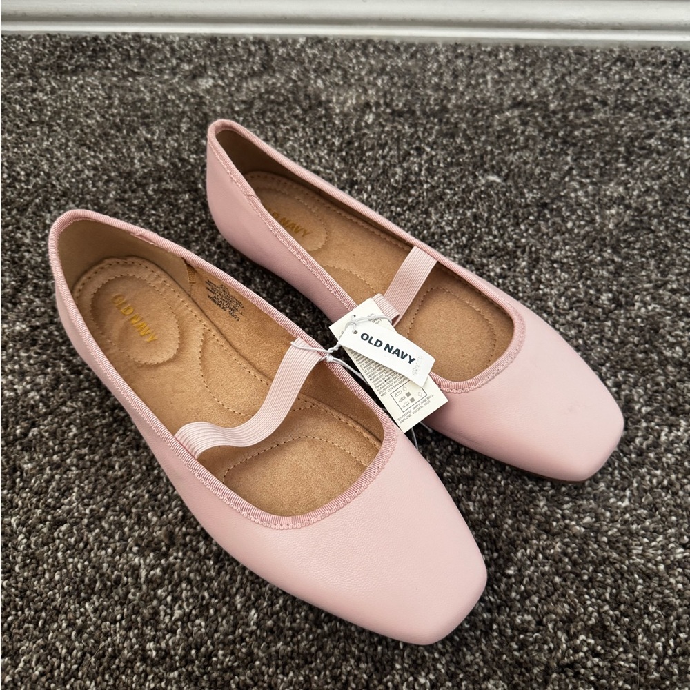 Old Navy Light Pink Women's Flats